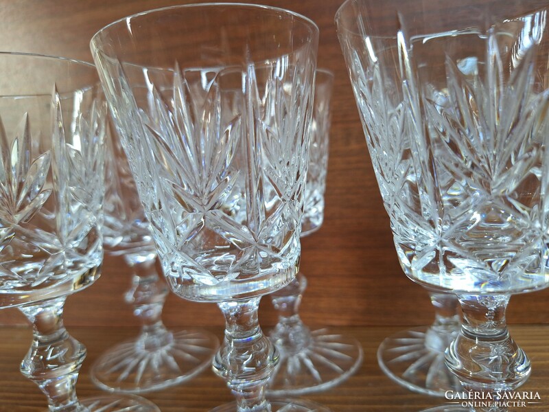 Crystal liqueur stemmed glasses. HUF 6,900