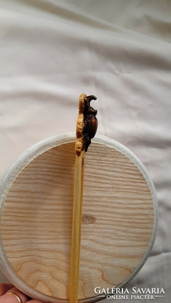 Hairpin with a rhinoceros beetle pattern, hair ornament carved from ash wood