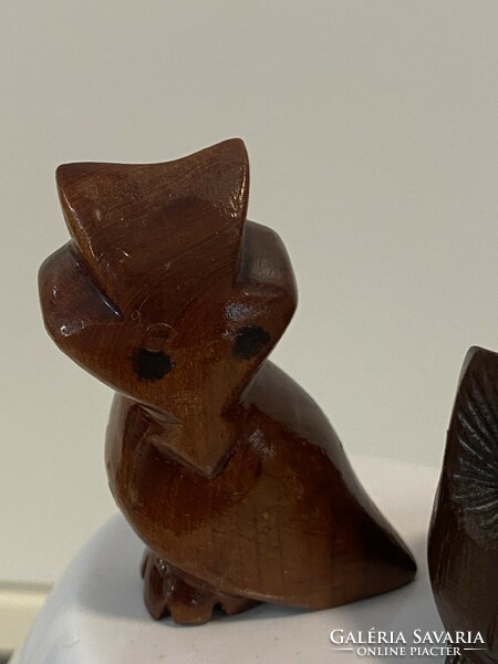 2 old solid wood owl ornament mini statues 3.5 and 5.5 cm from the owl collection