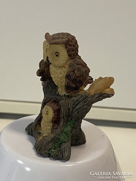 Bagoly-gyűjteményből  Régi bagoly fiókájával figurás  dekoráció polyresin műgyanta 8 cm