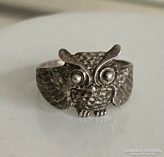 Women's silver ring with an owl figure, beautifully crafted, 18 mm