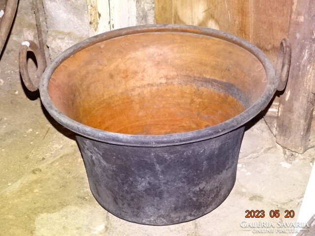 Antique red copper pot copper pot jam maker (garden decor)