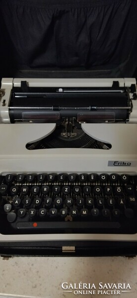 Erika írógép táskaírógép