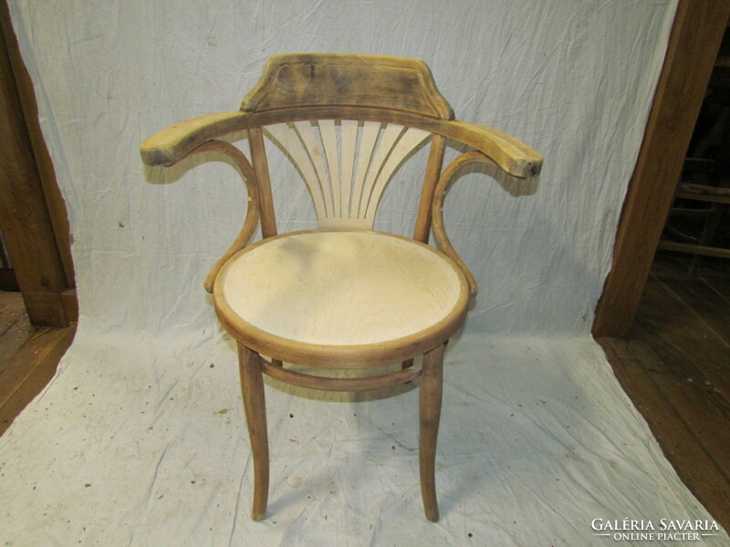Antik Thonet karfás szék (felújított)
