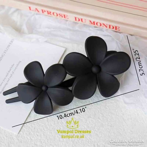 Black floral hair clip 7
