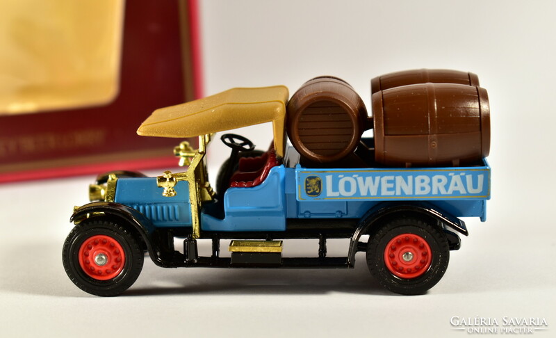 Löwenbrau 1918 truck! Tip-top matchbox in its original box from 1973!