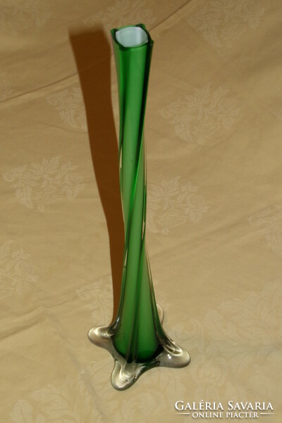 AKCIÓ! Üveg váza egyszál váza csavart 8x8x40cm