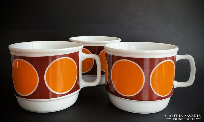 Zsolnay 3 display large mugs with orange dots