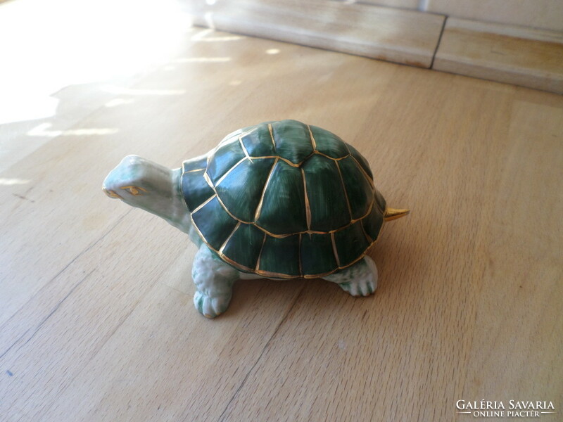 Capodimonte porcelán teknős