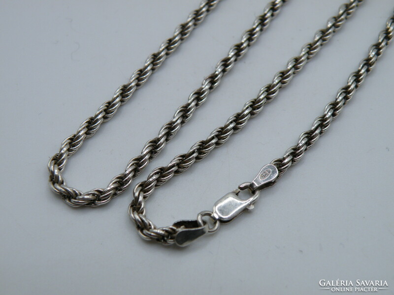 UK0282 Sodrott mintájú ezüst nyaklánc 925