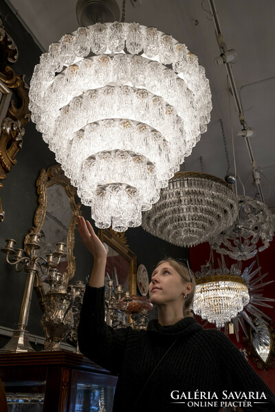 Exclusive Murano chandelier