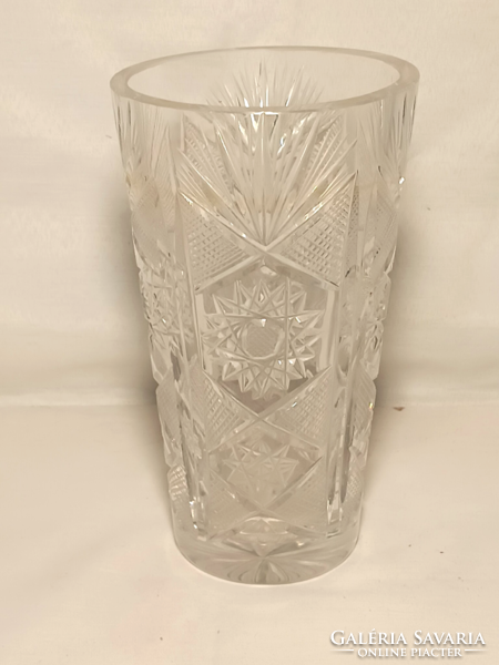 Thick-walled crystal vase