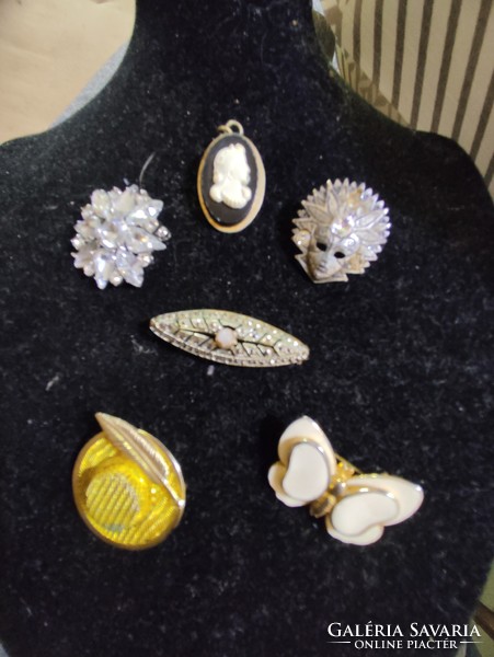 Vintage badges, pendant, cameo 6 pieces
