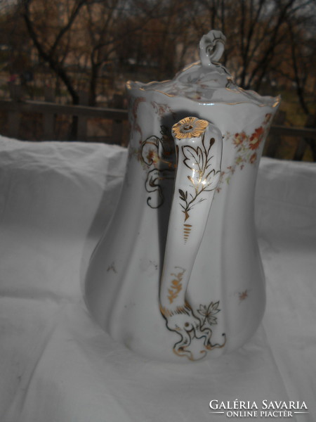 Antik  porcelán kancsó