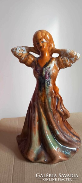 Vintage kerámia táncoló hölgy figura Kékestető felirattal