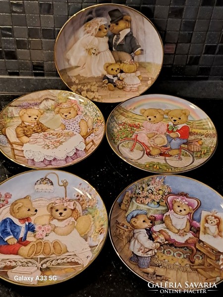 The franklin mint porcelain English porcelain children's plate collection