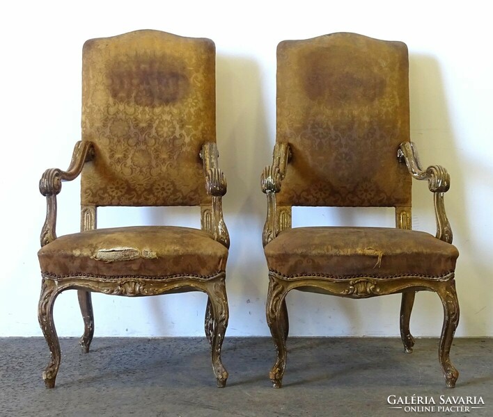 1Q580 antique gilded castle furniture pair of large carved back chairs