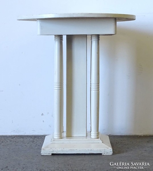 1Q589 antique Art Nouveau pillar round table