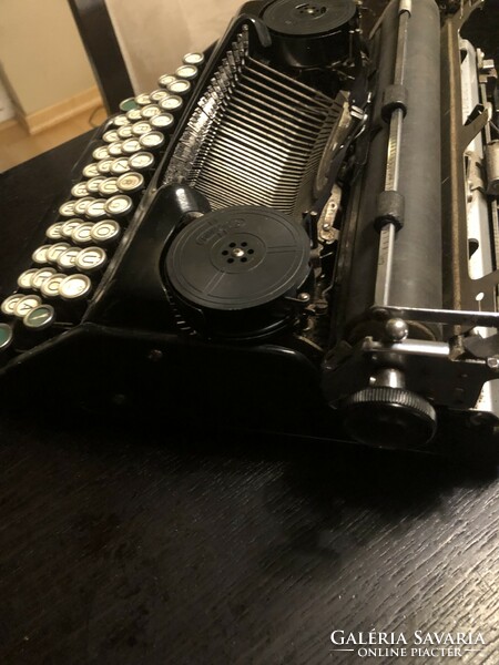 Continental typewriter from the 1930s