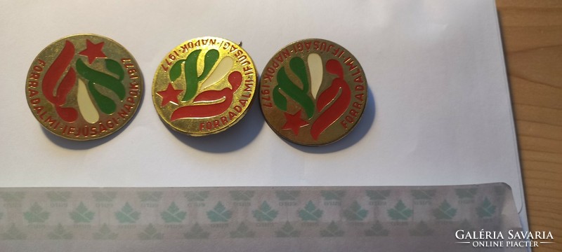 Revolutionary Youth Days 1977 3 badges