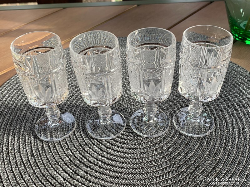 Retro kristály rövid italos pohár, összesen 4 db. pálinkás poharak