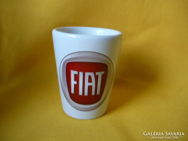 Fiat half glass