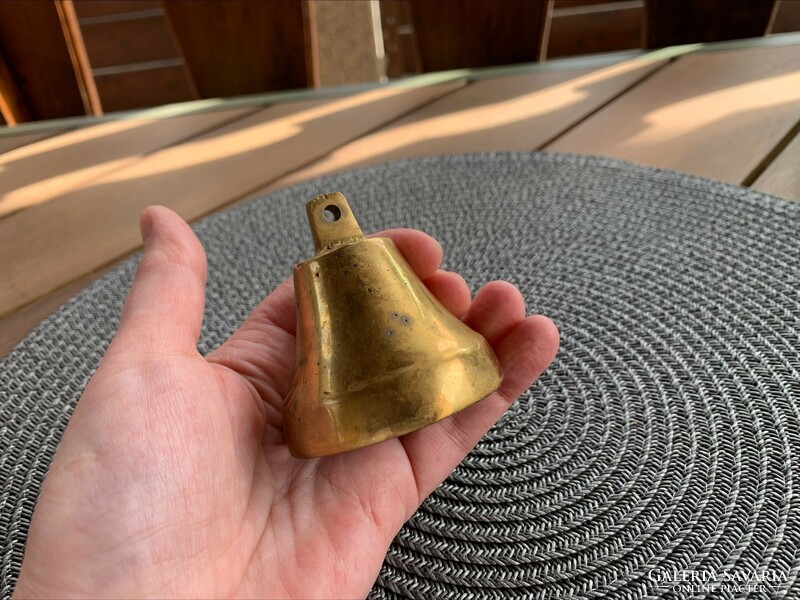 Solid copper, nice-sounding small bell, bell, 6 cm.