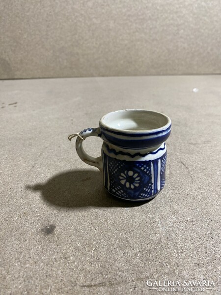 Korondi kerámia csésze, szignált, 8 cm-es nagyságú. 3120