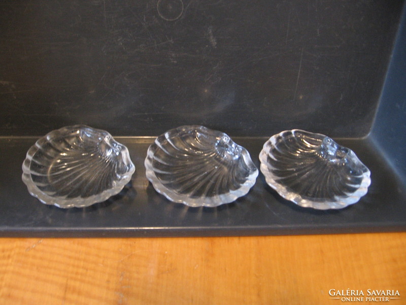 Shell-shaped glass serving bowl, soap holder in one, 3 pcs