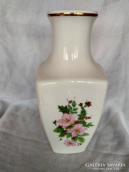 Hollóháza porcelain vase - flawless!