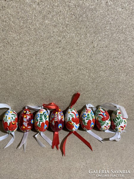 Kézzel festett húsvéti tojások, 6 x 4 cm-es nagyságú, 8 db.3107