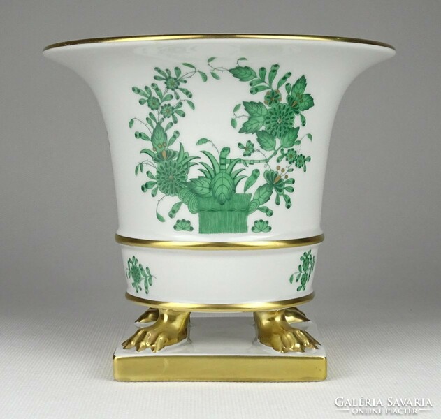 1Q666 Herend porcelain bowl with green Indian basket pattern with lion's legs