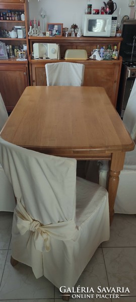Tömör tölgyfa étkező asztal + 6 szék hibátlan állapotban