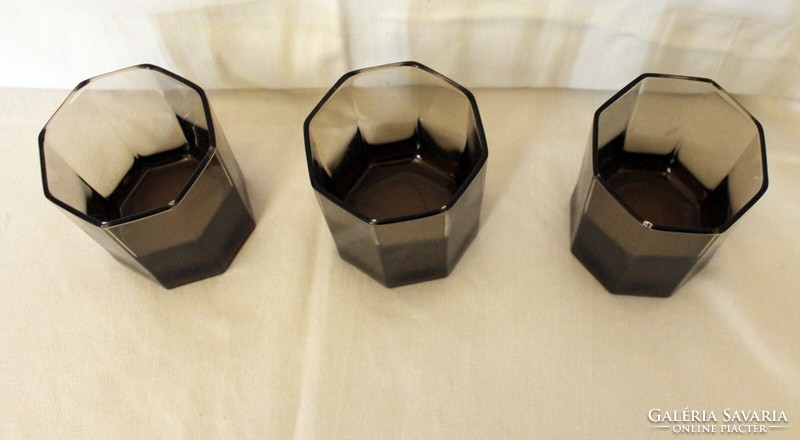 3 Polygonal smoked glass glasses