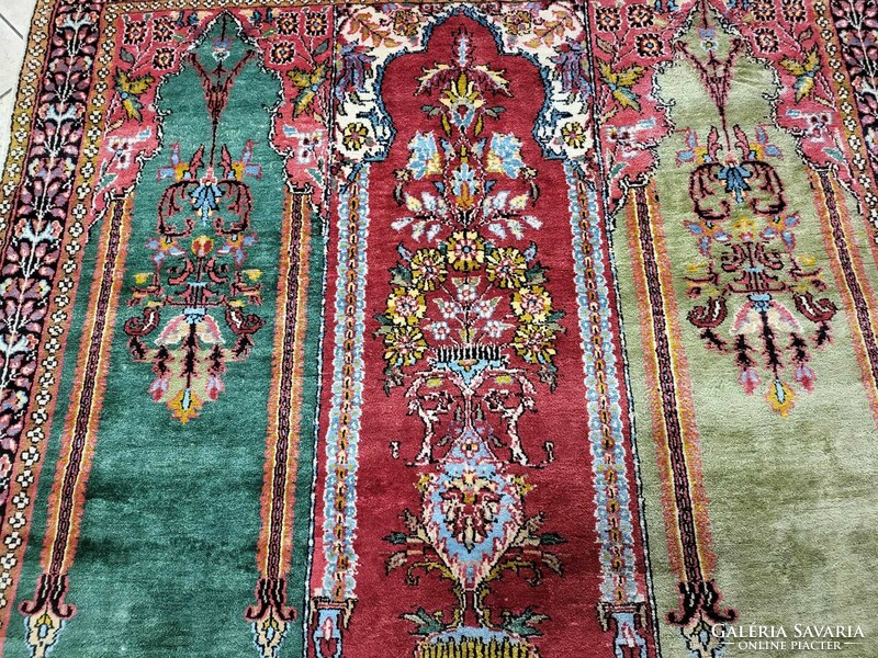 Real cashmere silk 115x125 cm hand-knotted Persian rug wall art bz100