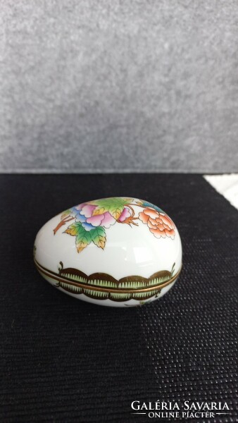 Herendi Viktória mintás tojás alakú porcelán bonbonier, kézi festésű, aranyozott