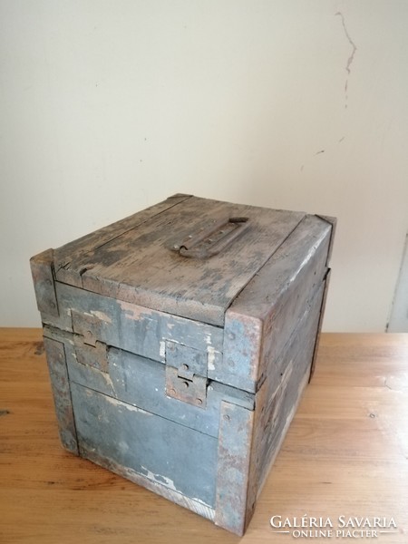 Military chest in old, original condition