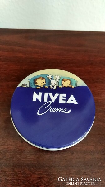 Limitált szériás NIVEA doboz gyerekeknek 3.