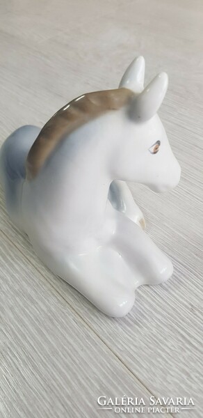 Polonne porcelain horse