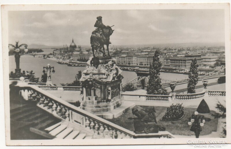 Bp - 123 Budapest walk, skyline with a statue of Prince Jenő, postage stamp