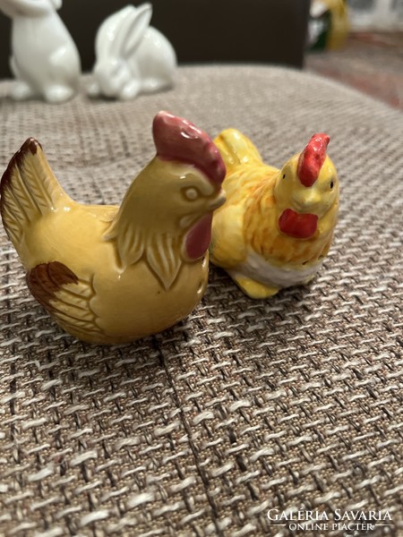 Easter salt and pepper shaker in perfect condition. Very nice ceramic pieces. HUF 1,500/ 2 pcs
