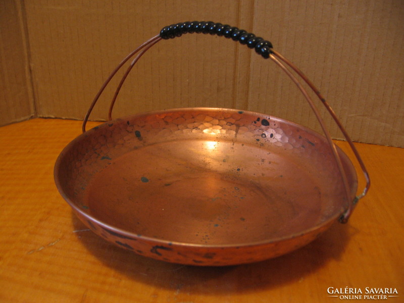 Retro copper bowl with handles, basket