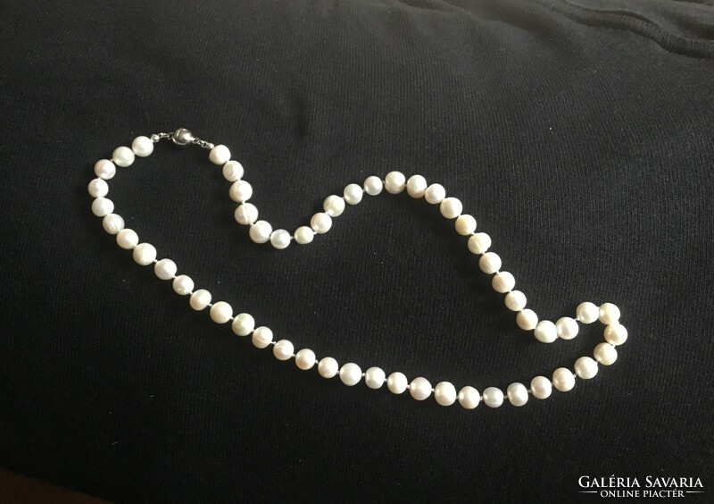 Real pearl necklace and earrings with silver