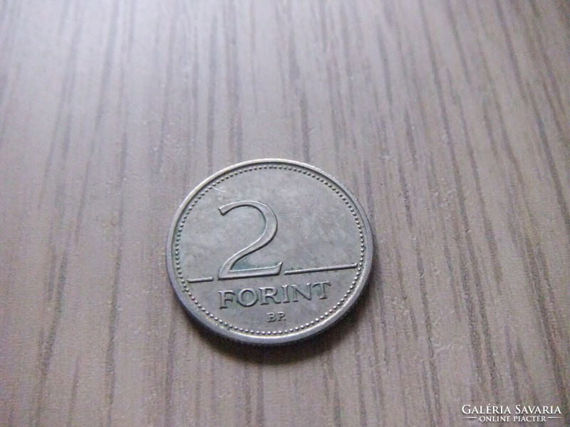 2   Forint      2001      Magyarország