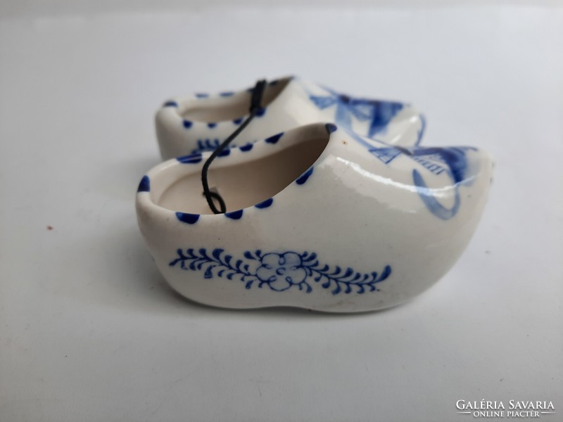Pair of Dutch ceramic slippers - ornament - hand-painted old piece