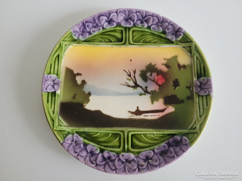 Régi fajansz tányér ibolyás tájképes Körmöcbányai majolika szecessziós falitányér falidísz 17.5 cm