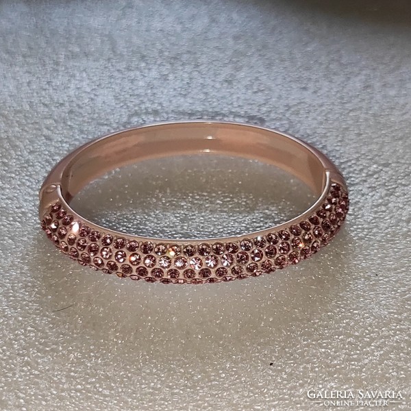 New pink openable metal bracelet
