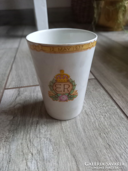 Special Old Porcelain British Coronation Commemorative Cup (1936)
