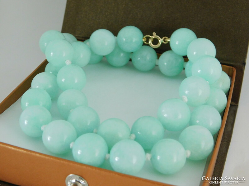 14K gold aquamarine necklace with beautiful large 12mm stones