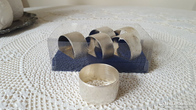 Elegant, silver-plated napkin ring set